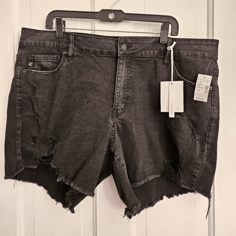 KanCan Women's Distressed High Rise Black Jean Shorts size 18 New with Tags